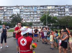 ЦЕНТЪР ЗА РАБОТА С ДОБРОВОЛЦИ В ПОДКРЕПА С ОБЩИНА ЛОВЕЧ И ПАРТНЬРСТВО С БЧК СТАРТИРА „ЗАБАВНО ЛЯТО 11”